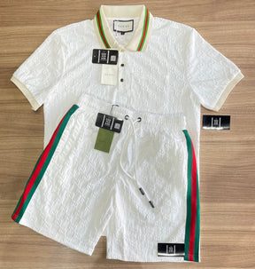 Conjunto Gucci  (Promoção Esquenta Black Friday) [CAMISA + BERMUDA + CHINELO])