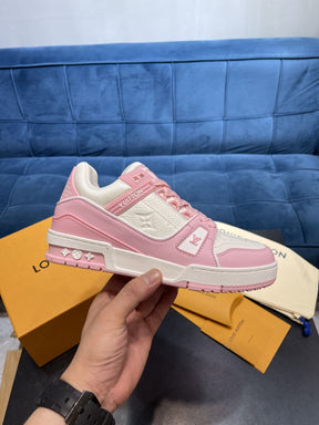 Louis Vuitton Trainer Pink Rose