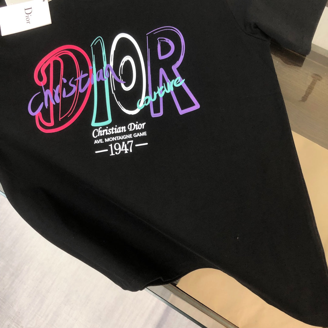 Camiseta Dior Pop Couture - Edição Vibrante - Preto