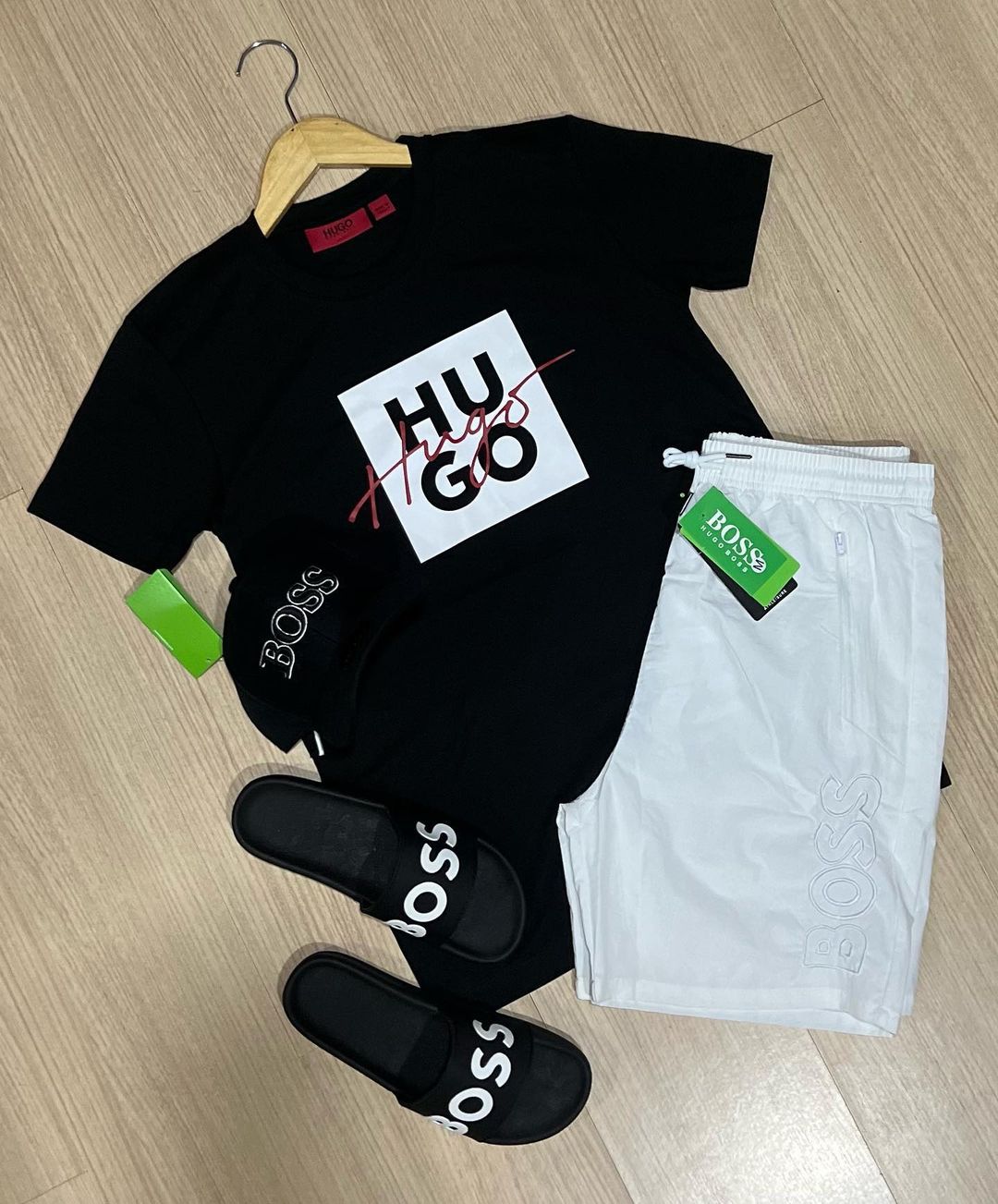 KIT BOSS COMPLETO ( CAMISA+SHORT+CHINELO+BONÉ) PROMOÇÃO ESQUENTA BLACK FRIDAY (cópia)