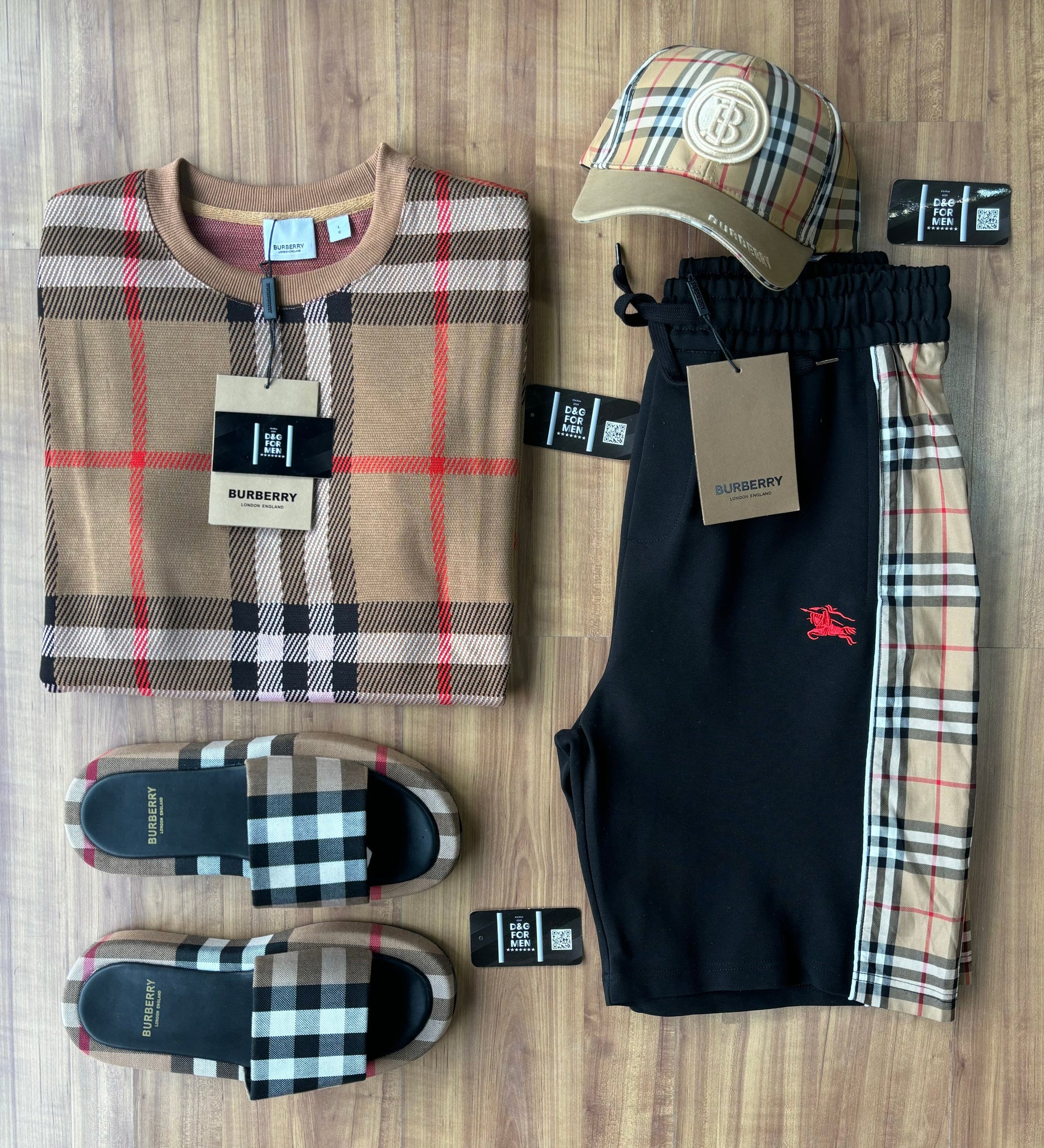 Conjunto Grife - BURBERRY (Promoção Esquenta Black Friday) [CAMISA + BERMUDA + BONÉ + CHINELO]