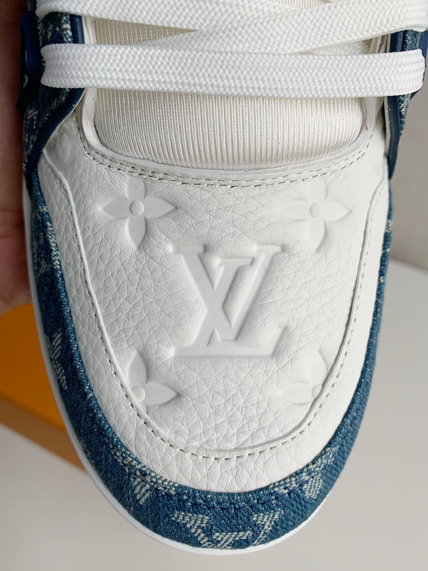 LOUIS VUITTON TREINER SNAKERS  AZUL