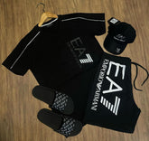 KIT ARMANI ALL BLACK ( CAMISA+SHORT+CHINELO+BONÉ) ( PROMO ESQUENTA BLACK FRIDAY)