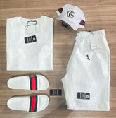 Conjunto da Gucci White   (Promoção Esquenta Black Friday) [CAMISA + BERMUDA + CHINELO]