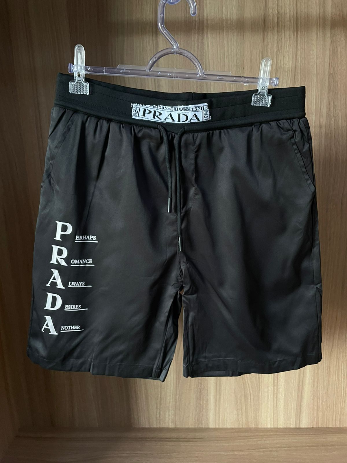 SHORT DE GRIFE PRADA (PROMOÇÃO ESQUENTA  BLACK FRIDAY)